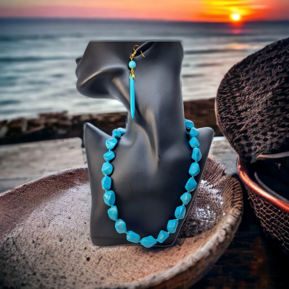 Turquoise necklace and earrings set